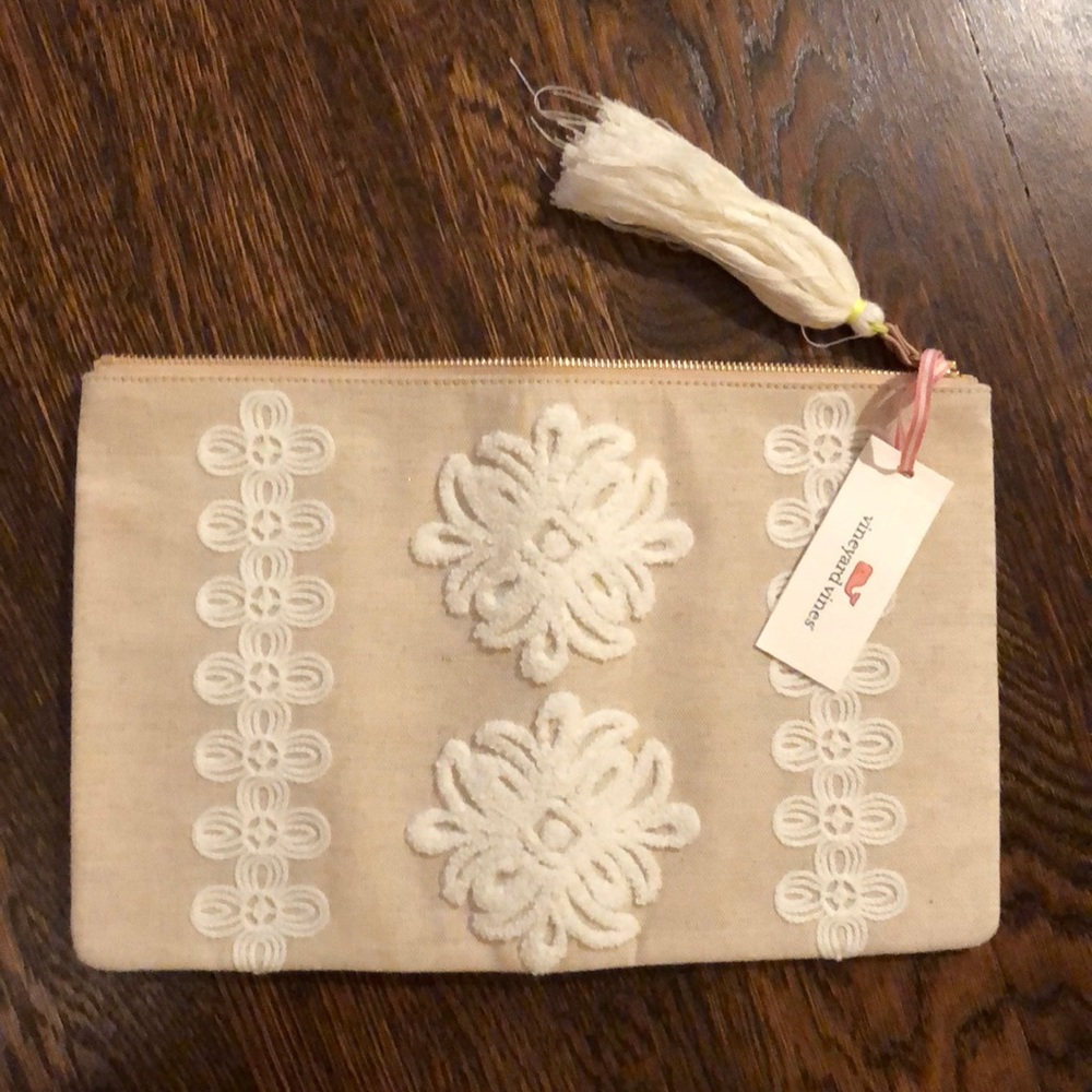 Vineyard Vines laptop case/clutch